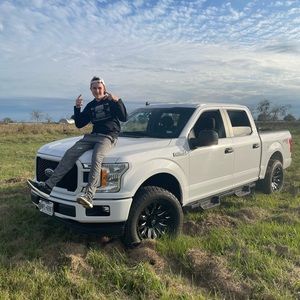 Meet your Posher, Tyler